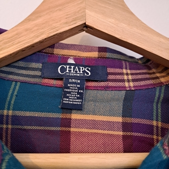 CHAPS Women Colorful Plaid Button Up Shirt Long Sleeve Size Small - Picture 3 of 4